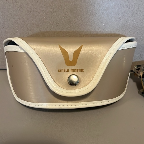 Gentle Monster Moon Cut Reflective Sunglasses - Picture 5 of 5